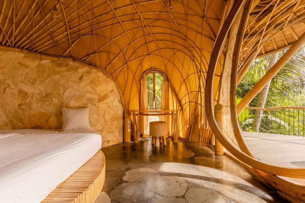 Aura House 2Bds Eco Bamboo House, Pool, River View Bringkit 外观 照片